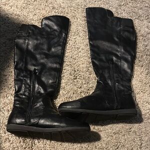 Black Knee-High Women's Boots